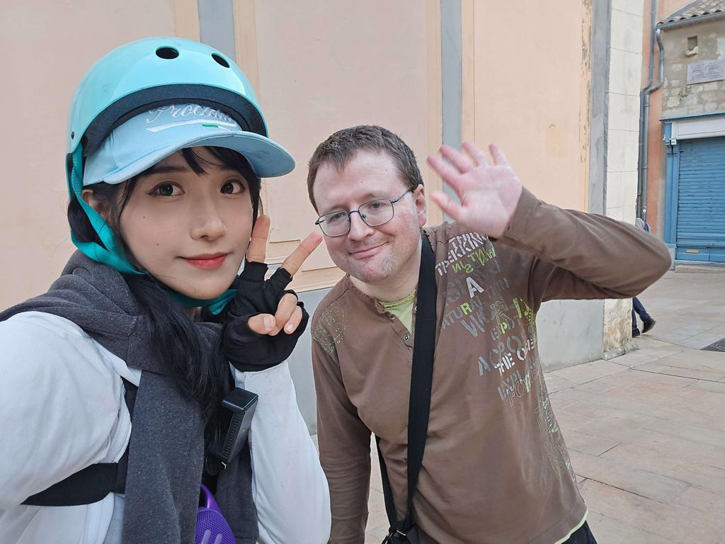 Pog  was gud to finally meet red