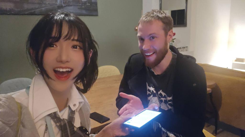 Teddy finally getting his phone  