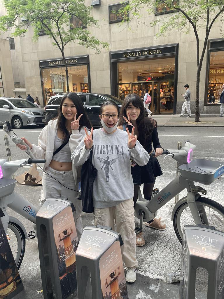 Fans Pics 2025-06-24  by confused13  - Jinnytty