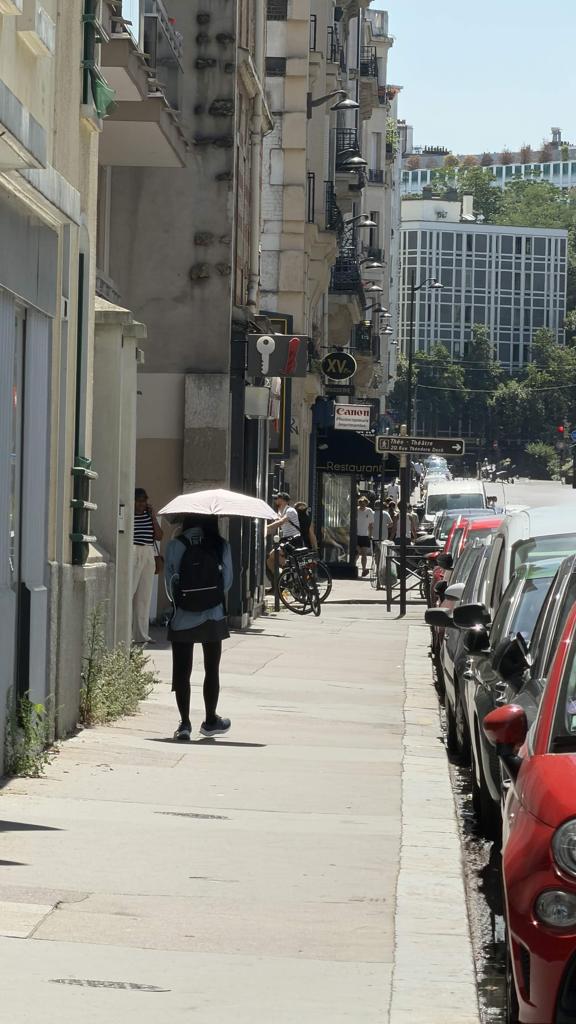 new Photos 2026-08-02 Jinny în Paris one hour ago by kingblana
